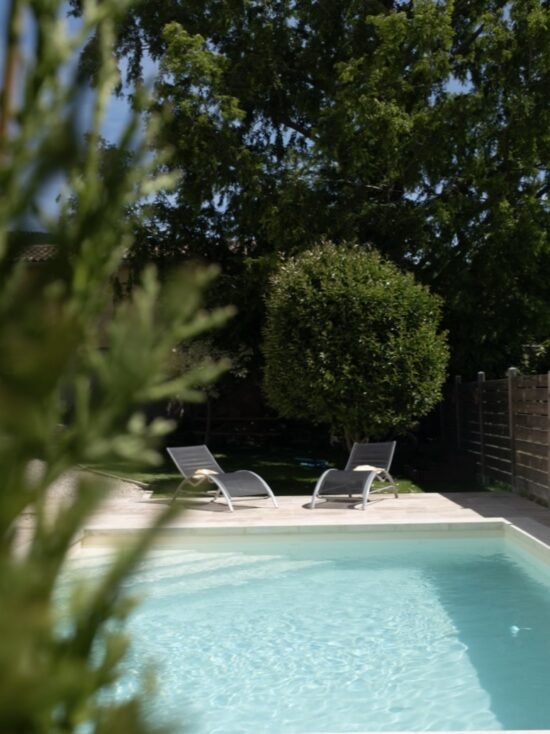 Piscine gite l'abri de malaucene