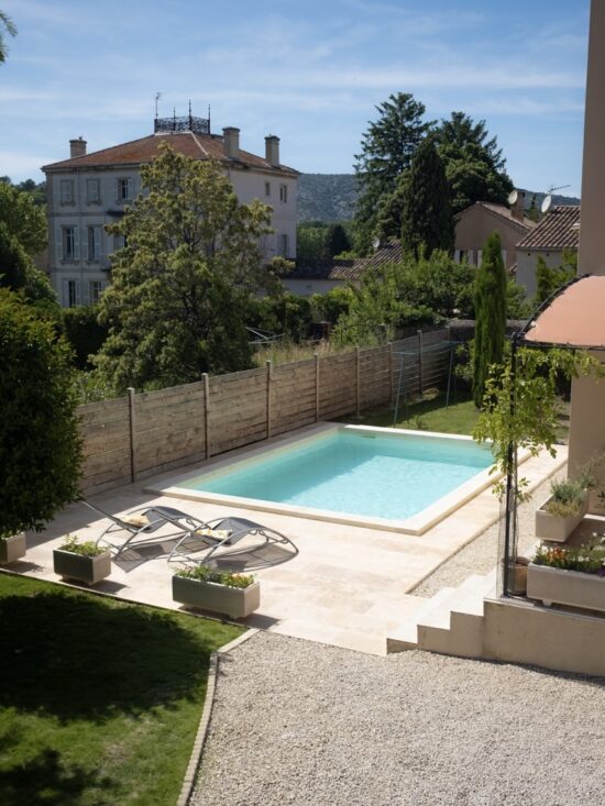 exterieur gite l'abri de malaucene